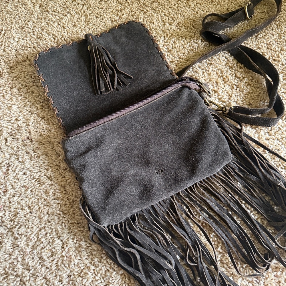 Fringed Crossbody Bag with White Haircalf and Turquoise Accent - Picture 2 of 6